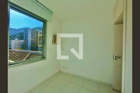 Apartamento à venda com 100m², 3 quartos e 1 vaga Apartamento à venda com 100m², 3 quartos e 1 vagaQuarto 2