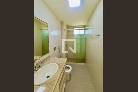 Apartamento à venda com 100m², 3 quartos e 1 vaga Apartamento à venda com 100m², 3 quartos e 1 vagaBanheiro social