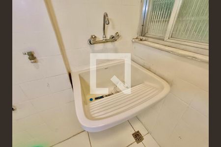 Apartamento à venda com 100m², 3 quartos e 1 vaga Apartamento à venda com 100m², 3 quartos e 1 vagaÁrea serviço