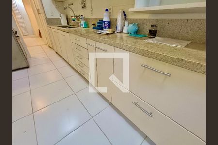 Apartamento à venda com 100m², 3 quartos e 1 vaga Apartamento à venda com 100m², 3 quartos e 1 vagaCopa/ Cozinha