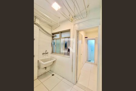 Apartamento à venda com 100m², 3 quartos e 1 vaga Apartamento à venda com 100m², 3 quartos e 1 vagaÁrea serviço