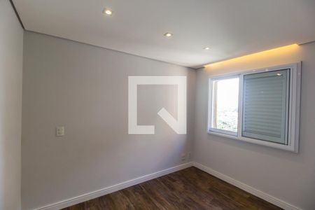 Apartamento à venda com 76m², 2 quartos e 2 vagasQuarto 2