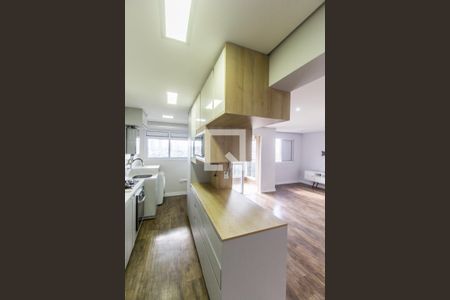 Apartamento à venda com 76m², 2 quartos e 2 vagasDetalhe da cozinha