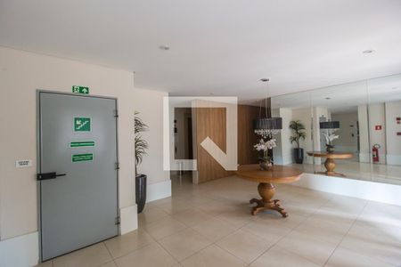 Apartamento à venda com 76m², 2 quartos e 2 vagasHall social