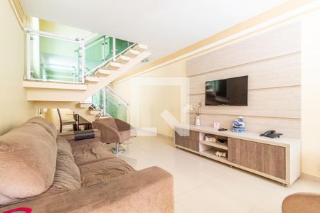 Sala de casa à venda com 3 quartos, 153m² em Jardim Santa Clara, Guarulhos