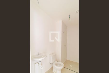Apartamento para alugar com 39m², 2 quartos e sem vaga Apartamento para alugar com 39m², 2 quartos e sem vagaBanheiro