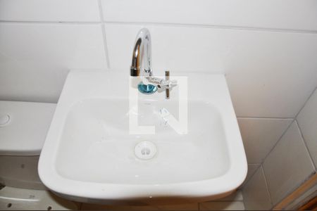 Casa para alugar com 39m², 1 quarto e sem vaga Casa para alugar com 39m², 1 quarto e sem vagaBanheiro