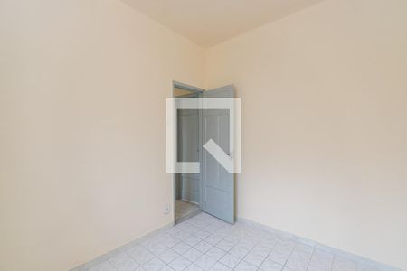 Quarto 1 de apartamento para alugar com 2 quartos, 55m² em Ramos, Rio de Janeiro