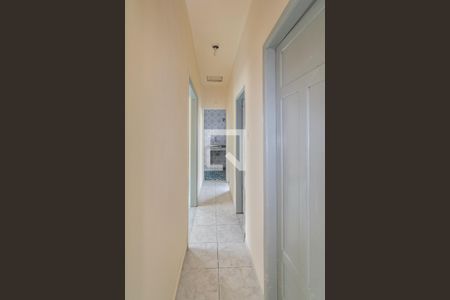 Corredor de apartamento para alugar com 2 quartos, 55m² em Ramos, Rio de Janeiro