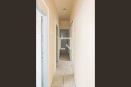 Corredor de apartamento para alugar com 2 quartos, 55m² em Ramos, Rio de Janeiro