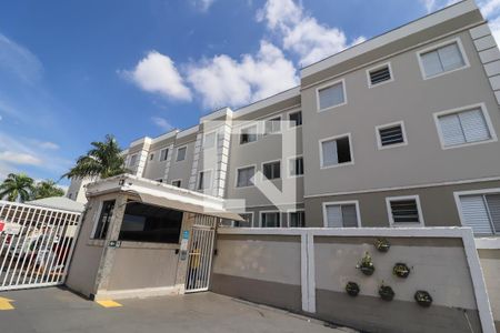 Apartamento à venda com 51m², 2 quartos e 1 vaga Apartamento à venda com 51m², 2 quartos e 1 vagaFachada