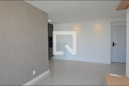 Sala de apartamento para alugar com 2 quartos, 70m² em Recreio dos Bandeirantes, Rio de Janeiro