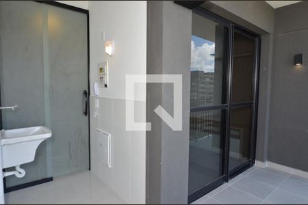 Apartamento para alugar com 70m², 2 quartos e 1 vagaÁrea de Serviço