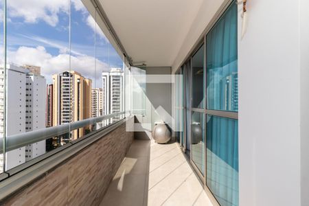 Varanda de apartamento à venda com 4 quartos, 180m² em Moema, São Paulo