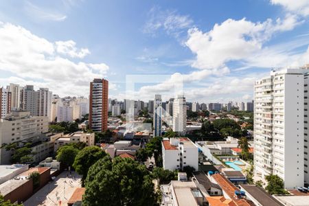 Vista de apartamento à venda com 4 quartos, 180m² em Moema, São Paulo