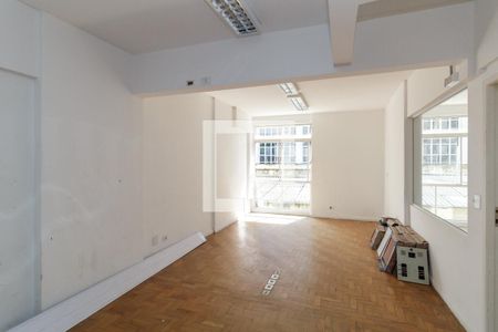 Apartamento para alugar com 70m², 1 quarto e 1 vaga Apartamento para alugar com 70m², 1 quarto e 1 vagaSala