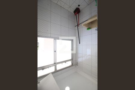 Apartamento à venda com 58m², 2 quartos e 1 vagaCozinha e Área de Serviço