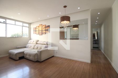 Sala   de apartamento para alugar com 2 quartos, 58m² em Jardim Ponte Rasa, São Paulo