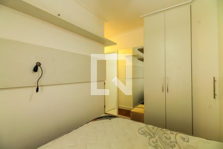 Quarto 1 de apartamento para alugar com 2 quartos, 54m² em Vila Gomes Cardim, São Paulo
