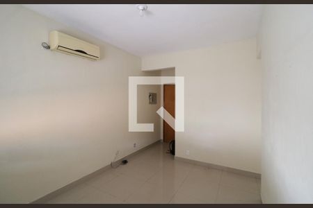 Sala de apartamento à venda com 2 quartos, 57m² em Moneró (ilha), Rio de Janeiro