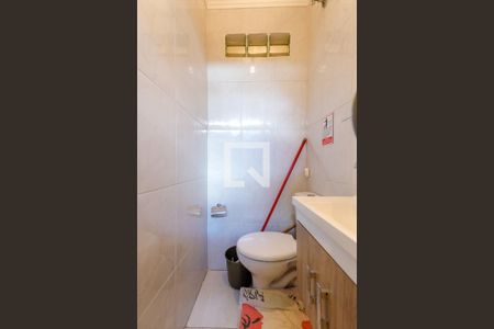 Casa à venda com 180m², 3 quartos e 3 vagasBanheiro Cômodo Reversível