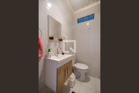 Lavabo de casa à venda com 3 quartos, 180m² em Parque Edu Chaves, São Paulo