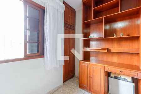 Casa à venda com 180m², 3 quartos e 3 vagasQuarto 2