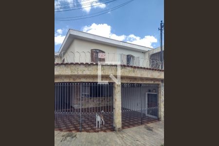 Casa à venda com 180m², 3 quartos e 3 vagasFachada