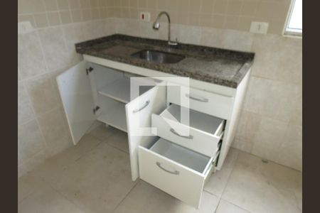 Sala/Cozinha - Gabinete de casa de condomínio para alugar com 2 quartos, 45m² em Jaguará, São Paulo