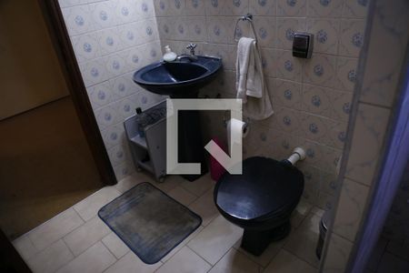 Casa para alugar com 200m², 4 quartos e 3 vagasBanheiro Social