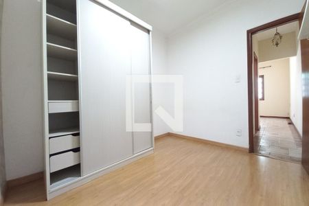 Quarto 1  de casa para alugar com 3 quartos, 110m² em Vila Nova, Campinas