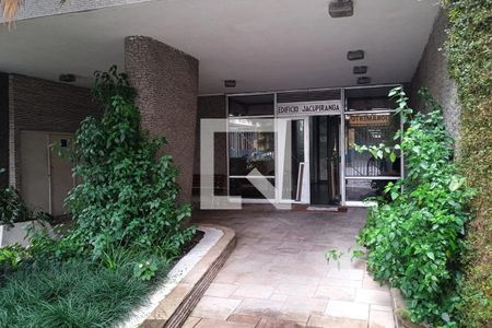 Apartamento à venda com 220m², 3 quartos e 1 vagaFachada