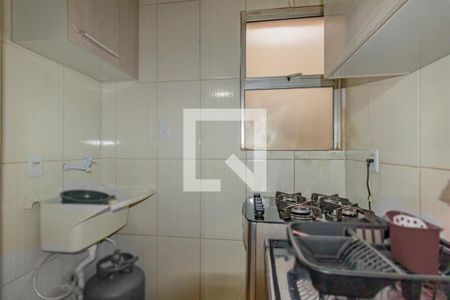 Cozinha e Área de Serviço de apartamento à venda com 2 quartos, 38m² em Mato Grande, Canoas