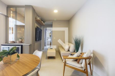 Sala  de apartamento à venda com 2 quartos, 66m² em Vila Azevedo, São Paulo