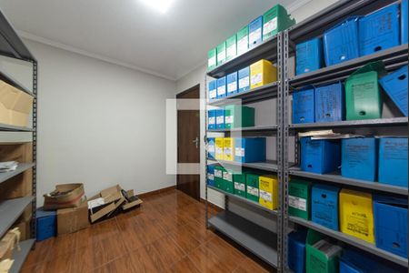 Casa à venda com 145m², 3 quartos e 2 vagas Casa à venda com 145m², 3 quartos e 2 vagasQuarto 1 - Escritório