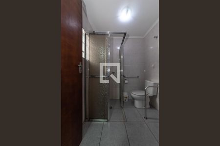 Casa à venda com 145m², 3 quartos e 2 vagas Casa à venda com 145m², 3 quartos e 2 vagasBanheiro da Suíte 1