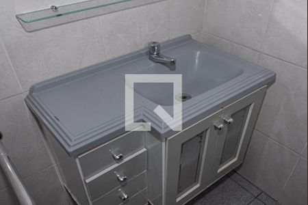 Casa à venda com 145m², 3 quartos e 2 vagas Casa à venda com 145m², 3 quartos e 2 vagasBanheiro da Suíte 1