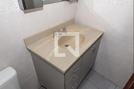 Casa à venda com 145m², 3 quartos e 2 vagas Casa à venda com 145m², 3 quartos e 2 vagasBanheiro da Suíte 2