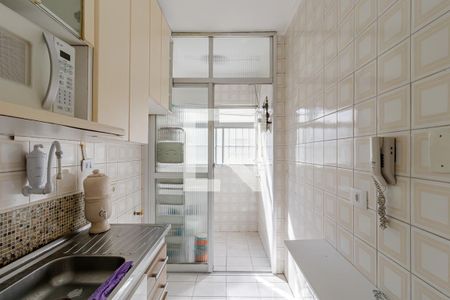 Apartamento para alugar com 65m², 2 quartos e 1 vaga Apartamento para alugar com 65m², 2 quartos e 1 vagaCozinha