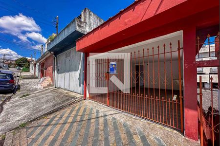 Fachada de casa para alugar com 1 quarto, 60m² em Jardim Santo André, Santo André