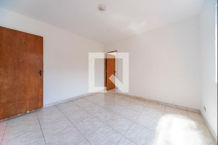 Sala de casa para alugar com 2 quartos, 49m² em Jardim Santo André, Santo André