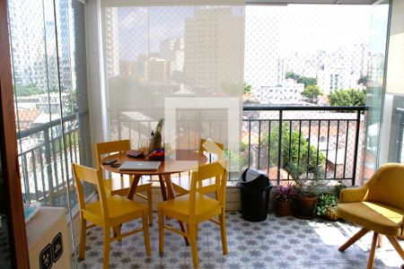 Apartamento à venda com 40m², 1 quarto e 1 vagaSacada