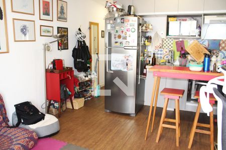 Apartamento à venda com 40m², 1 quarto e 1 vagaSala / Cozinha