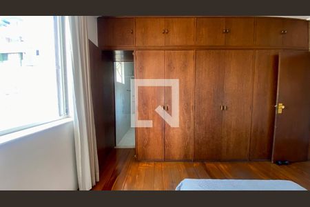 Quarto Suíte de apartamento à venda com 4 quartos, 150m² em Coração Eucarístico, Belo Horizonte