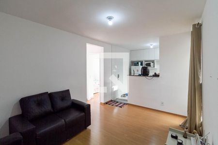 Sala  de apartamento à venda com 2 quartos, 45m² em Chácara Cotia, Contagem