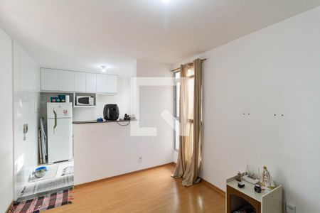 Sala  de apartamento à venda com 2 quartos, 45m² em Chácara Cotia, Contagem