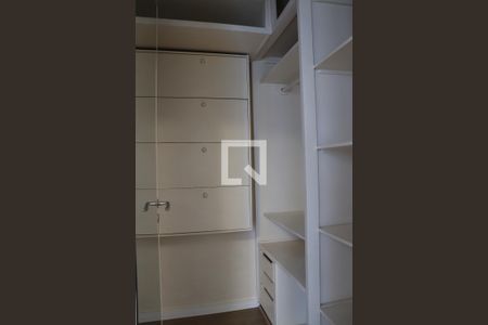 Apartamento para alugar com 150m², 3 quartos e 2 vagasCloset da suíte 3