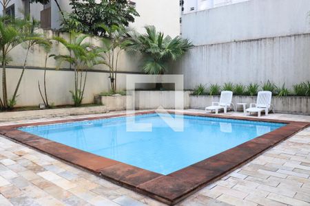 Apartamento para alugar com 150m², 3 quartos e 2 vagasÁrea comum - Piscina
