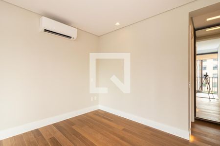 Apartamento à venda com 140m², 2 quartos e 3 vagas Apartamento à venda com 140m², 2 quartos e 3 vagasSuíte 1