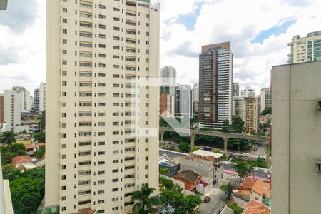 Sala - Vista de apartamento à venda com 3 quartos, 169m² em Brooklin, São Paulo
